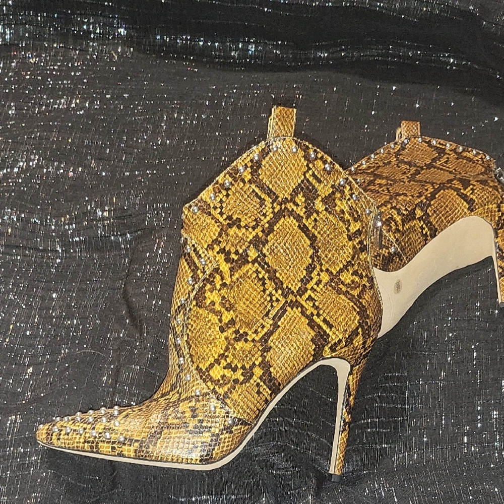 Snake Print High Heel Ankle Boots.... NEVER WORN